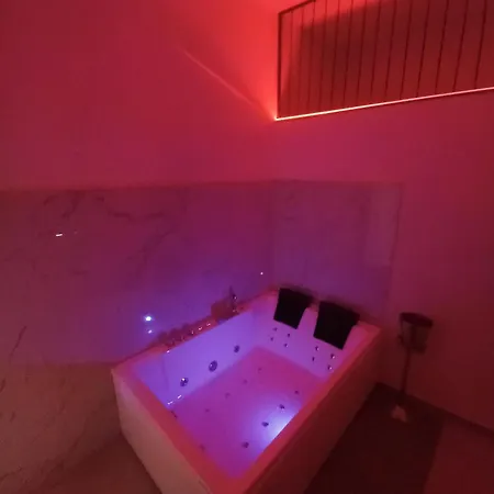 & Me Jacuzzi * مارسالا